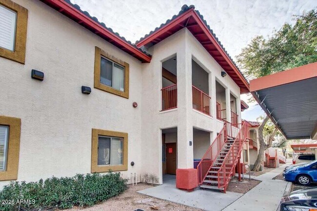 Foto del edificio - 510 W University Dr