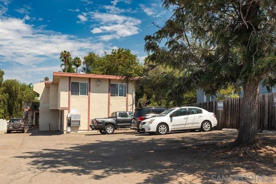 Foto principal - 5164 Landis St