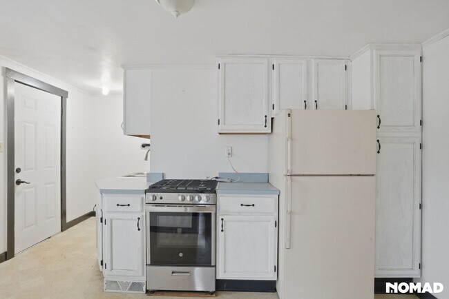 Building Photo - Charming 1BR House in Webster Groves