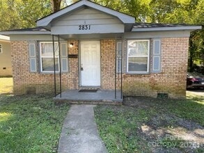 Building Photo - 2831 Willow St