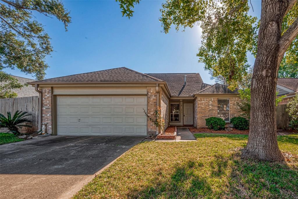 Foto principal - 2022 Highland Hills Dr