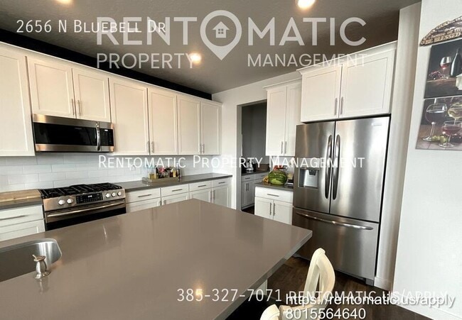 Building Photo - 2656 N Bluebell Dr