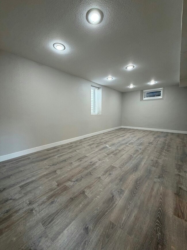 Building Photo - 1426 Trenton St
