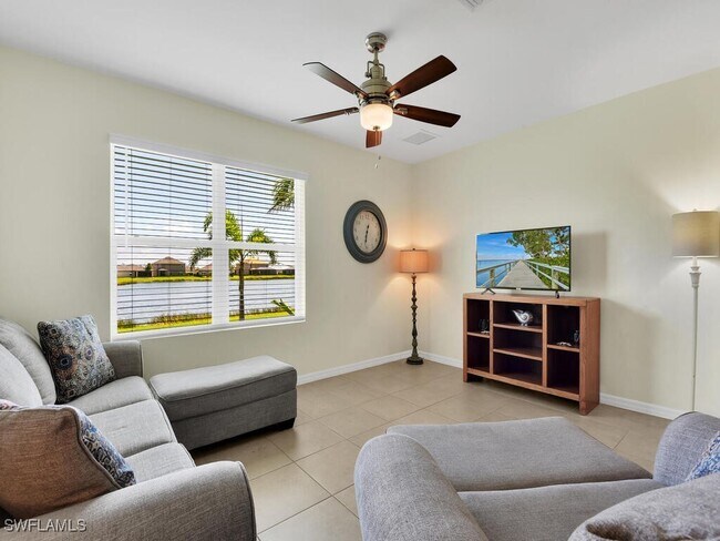 Building Photo - 3446 Acapulco Cir