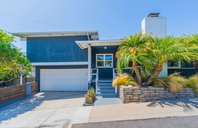 Building Photo - Beautiful Manhattan Beach Rental Home!