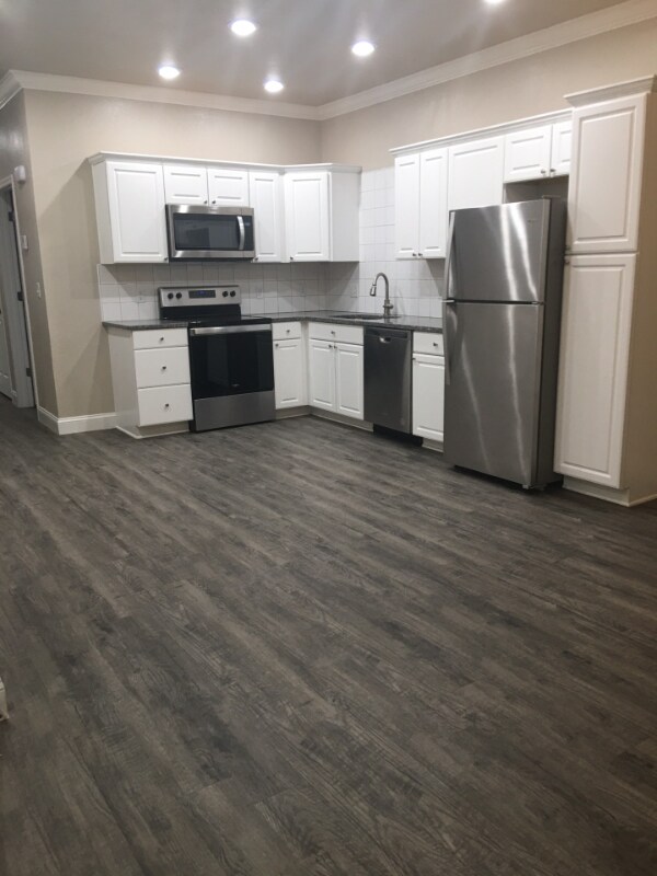 Foto del edificio - 2640 E 14th St