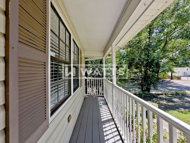 Building Photo - 3803 Crosby Dr