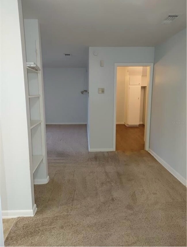 Building Photo - 5511 Playa Way