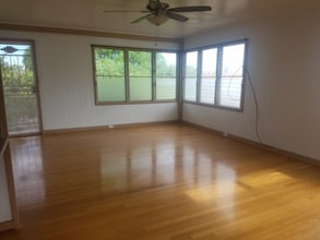 Building Photo - 3429 James St