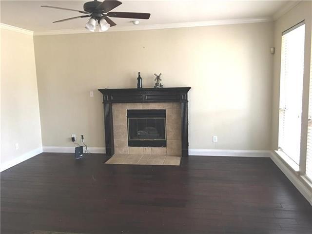 Foto del edificio - 5208 Lakeland Dr