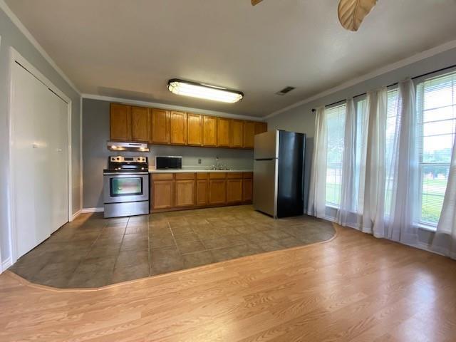 Foto del edificio - 529 Oak Crest