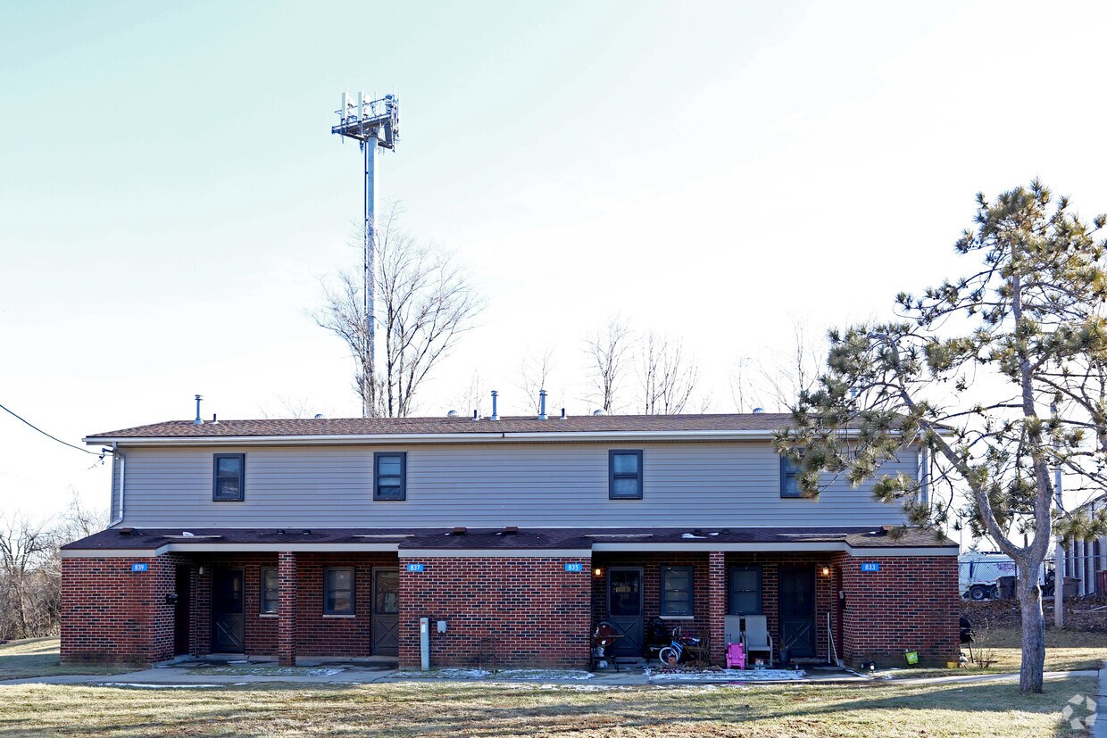 Foto del edificio - Oakwood Estates