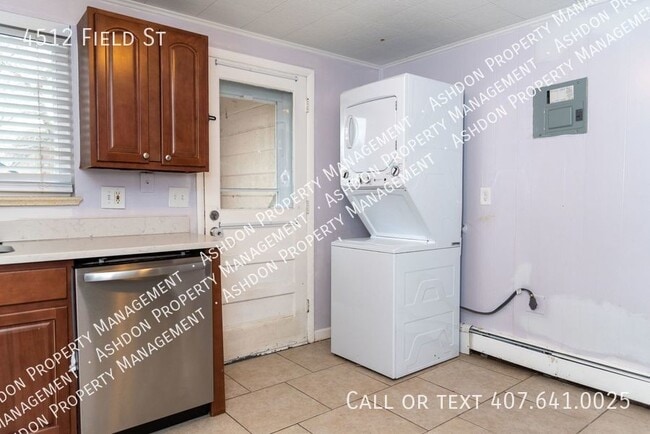 Foto del edificio - 4512 Field St