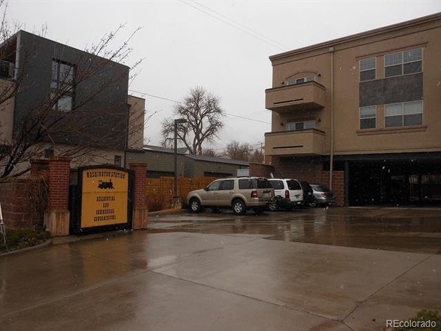 Primary Photo - 722 Washington Ave