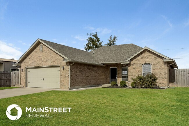 Foto del edificio - 817 SW 8th St