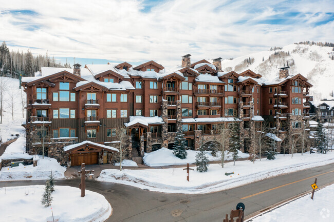 Building Photo - Ironwood Resort