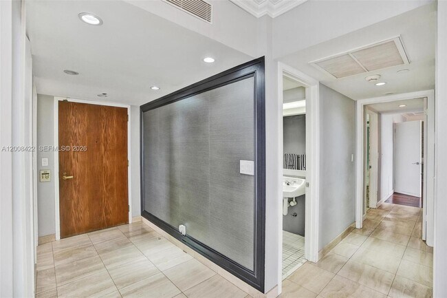 Building Photo - 19355 Turnberry Way