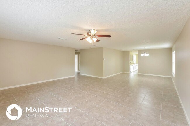 Foto del edificio - 8007 Manderly Pl