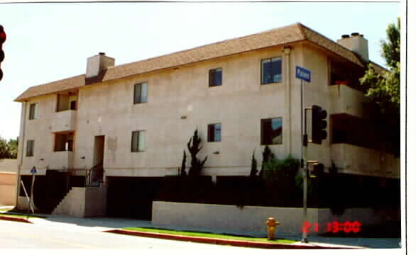 Primary Photo - 10800 Palms Blvd