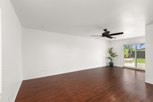 Building Photo - 8637 Pagoda Way