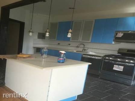 Foto del edificio - 6064 Palmetto St