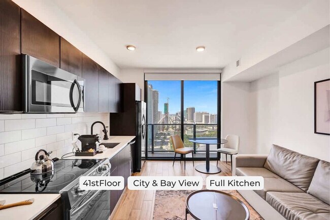 Building Photo - 398 NE 5th St