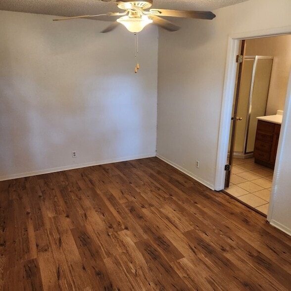 Building Photo - 402 E Hinton St