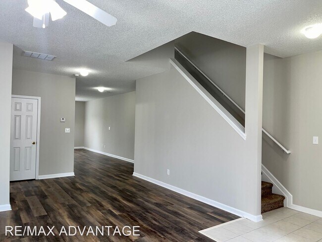 Foto del edificio - 3 br, 2.5 bath House - 7322 Wagon Wheel Ct