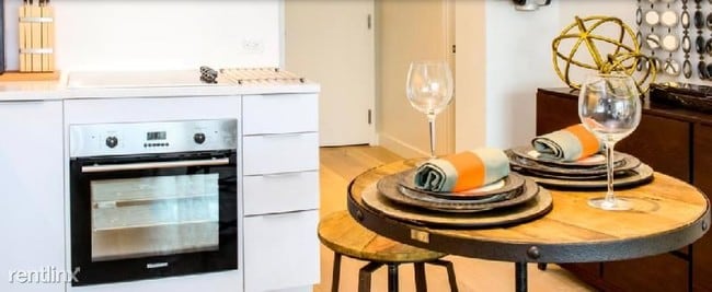 Building Photo - 266 E Berkeley St