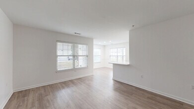 Interior Photo - Inwood West