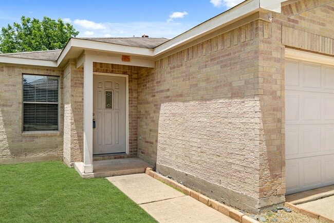 Building Photo - 2619 Chisolm Creek Ct
