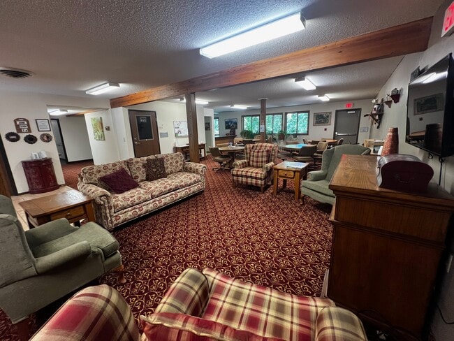Foto del edificio - Oak Ridge Manor Senior 62+ Apartments