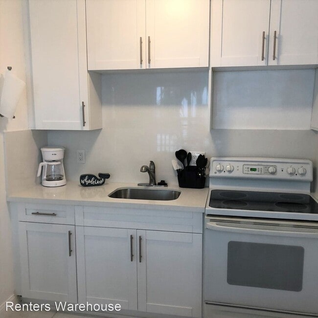 Building Photo - 1 br, 1 bath House - 326 Wilson Street #205