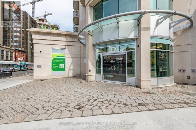 Photo du bâtiment - 200-1200 Rideau St