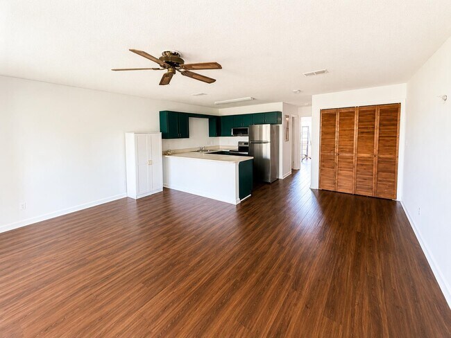 Foto del edificio - 510 Fairwood Lakes Dr
