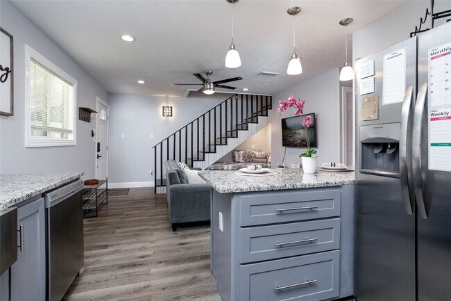 Foto del edificio - 1441 Chapparal Rd