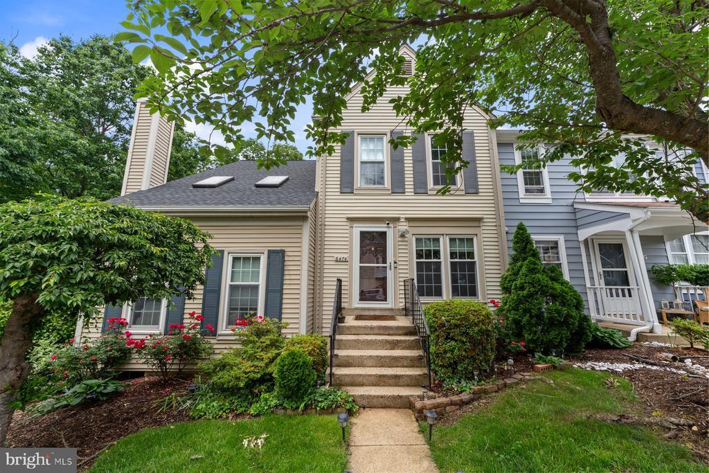 Foto principal - 6474 Brick Hearth Ct