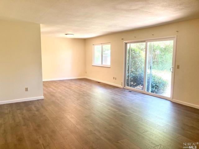 Building Photo - 2031 San Antonio Dr