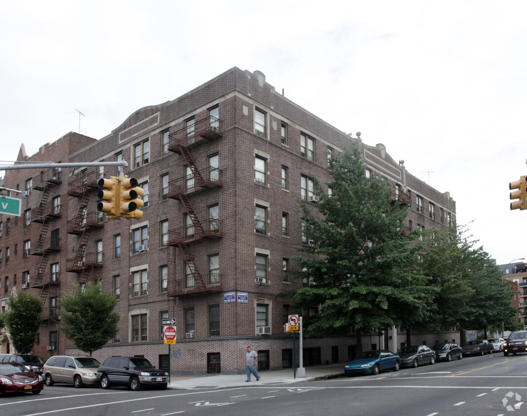 Bedford Ave Brooklyn Apartments