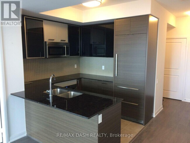 Photo du bâtiment - 5162 Yonge St