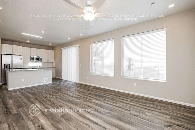 Foto del edificio - 5635 Bowerman Ln