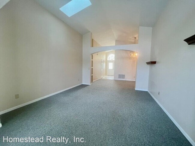 Building Photo - 3 br, 2 bath House - 11218 Crystal Glen Blvd.