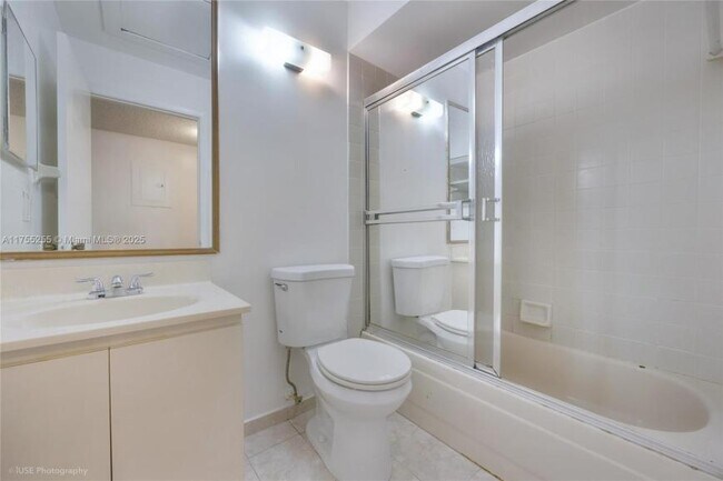 Foto del edificio - 2 bedroom in North Miami Beach FL 33179