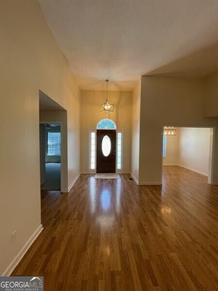 Building Photo - 381 Etowah Dr