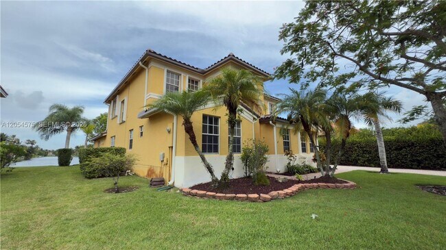 Foto del edificio - 1247 NW 165th Ave