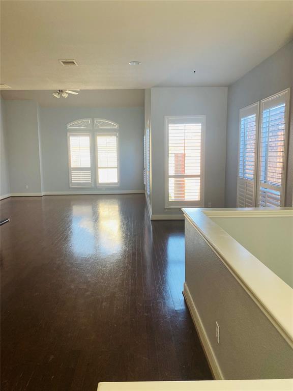 Foto del edificio - 3123 Dallas St