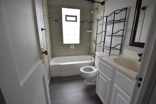 Foto del edificio - Cute 2 Bedroom In Mishawaka Near the River
