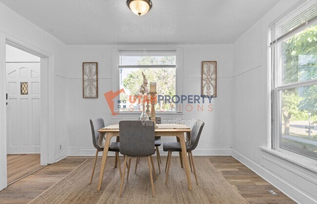 Foto del edificio - 2263 S Green St