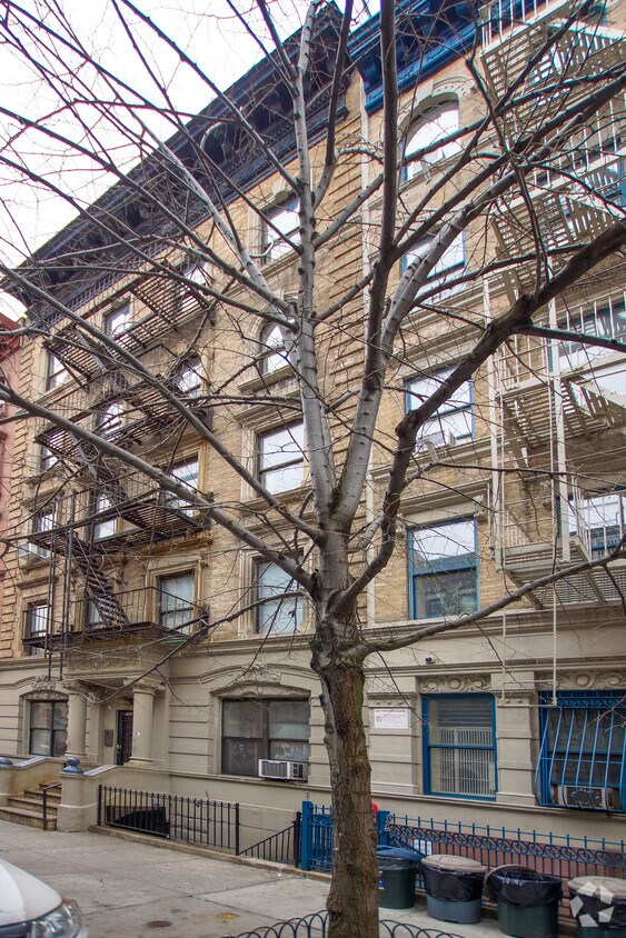 Foto del edificio - 140 W 113th St