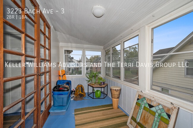 Building Photo - 3223 Bach Ave